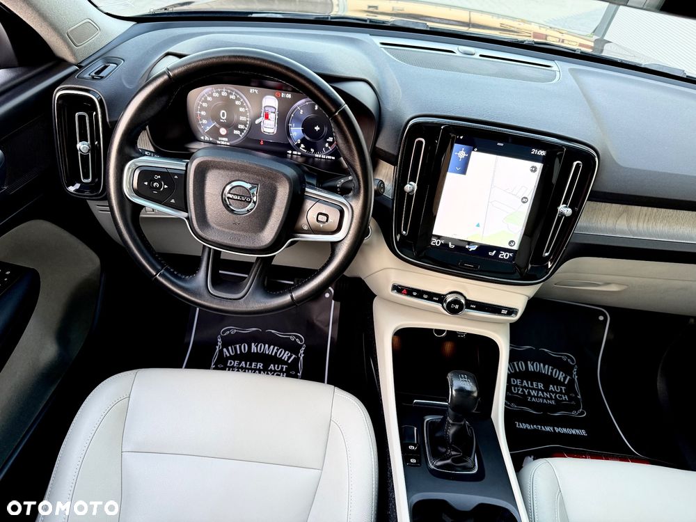 Volvo XC 40 D3 SCR Inscription - 28