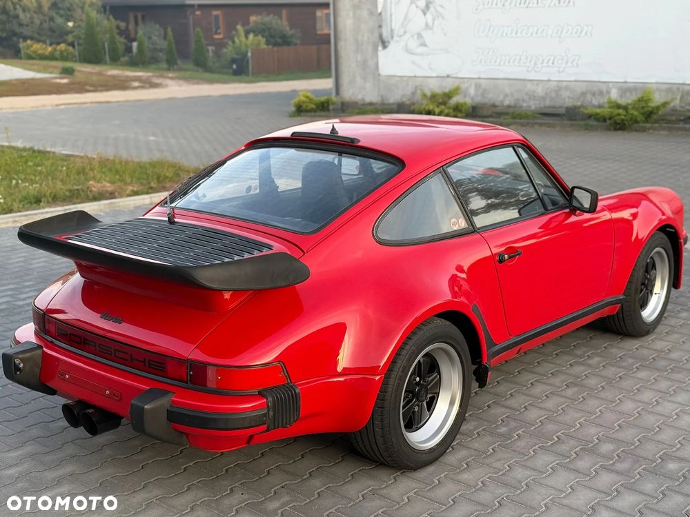 Porsche 911 - 13