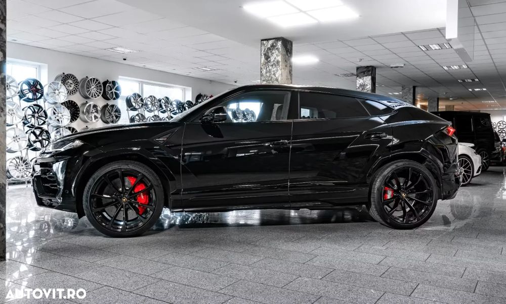 Lamborghini URUS Standard - 7