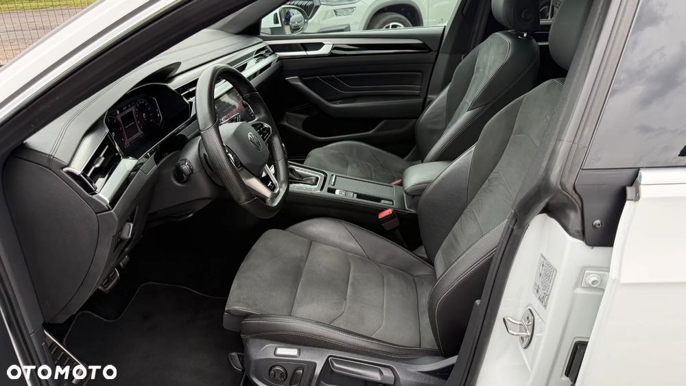 Volkswagen Arteon 2.0 TDI SCR R-Line DSG - 28