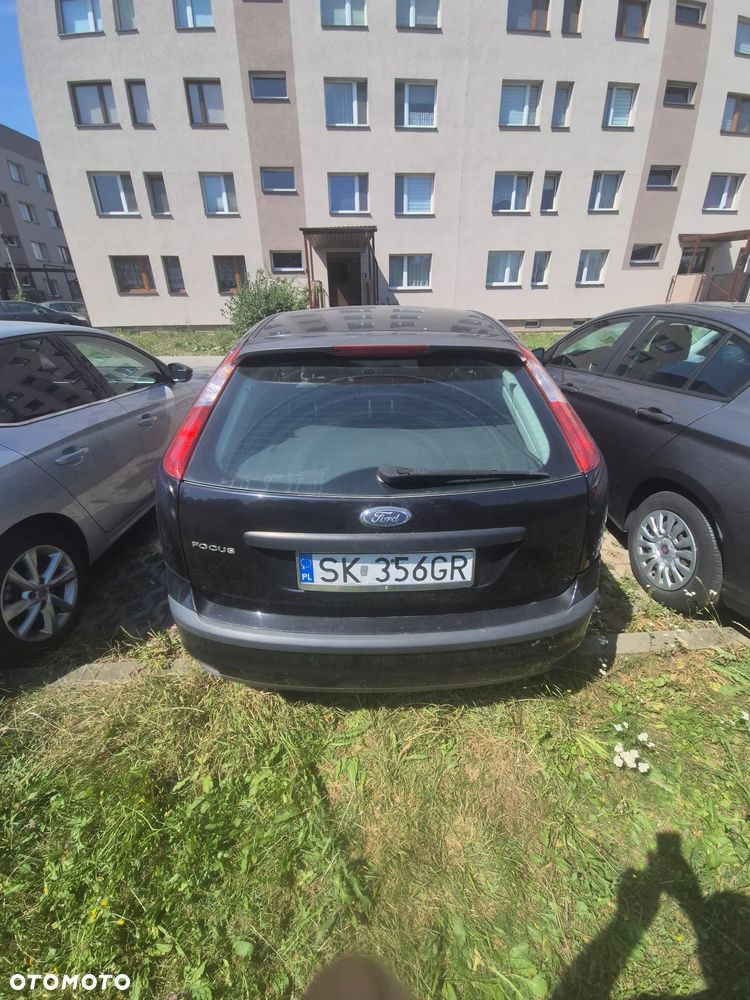 Ford Focus 1.6 Ambiente - 10