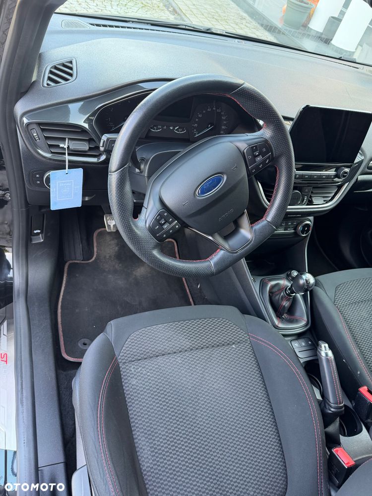 Ford Fiesta - 8