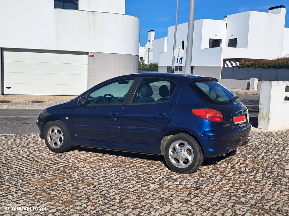 Peugeot 206 1.4 HDi XR - 4