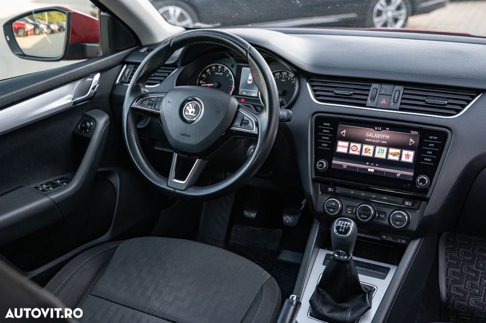 Skoda Octavia 1.6 TDI DPF Elegance - 16