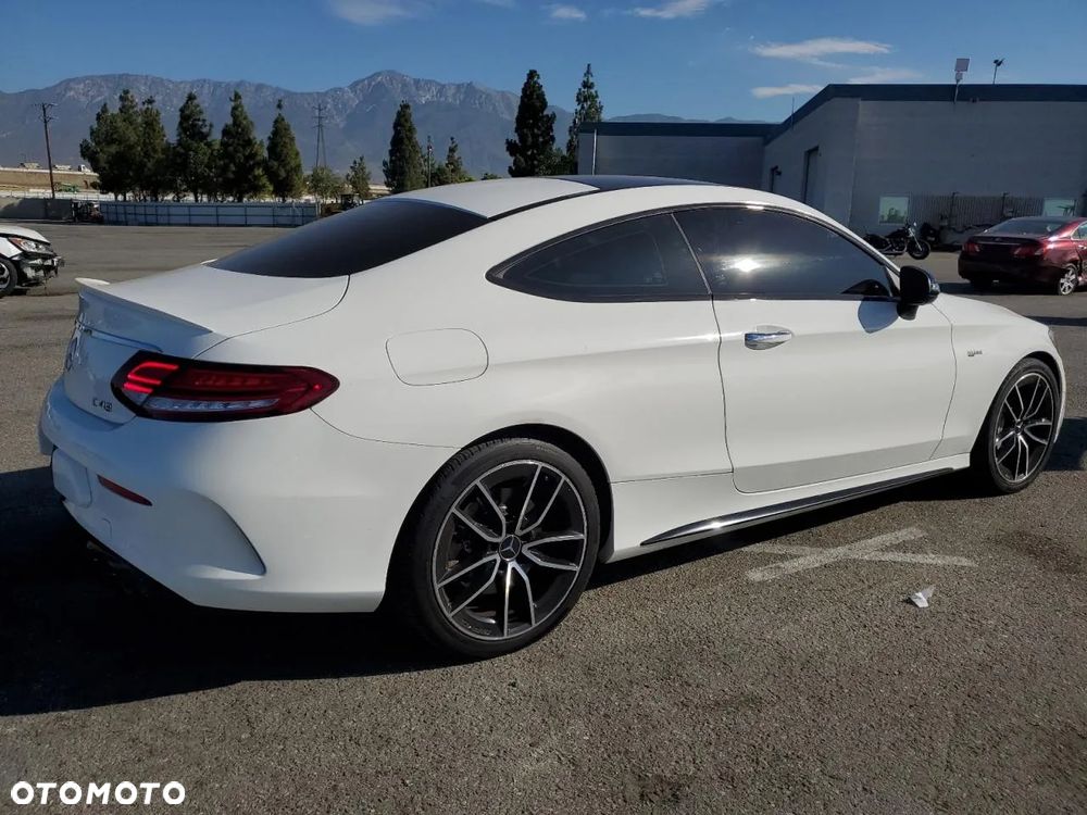 Mercedes-Benz Klasa C 43 AMG 4MATIC - 4