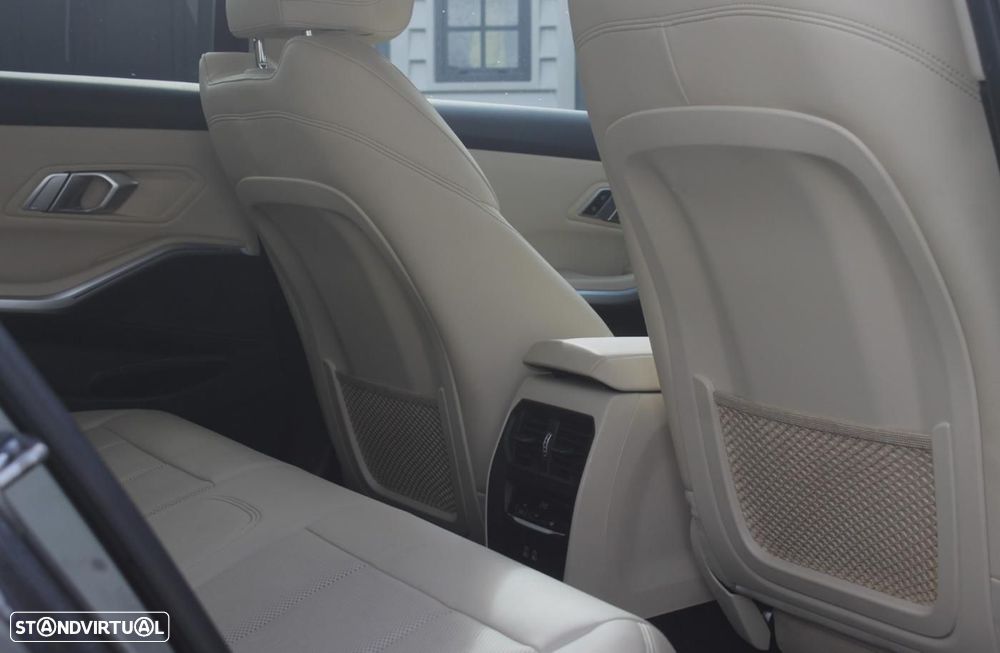 BMW 320 e Line Sport Auto - 11