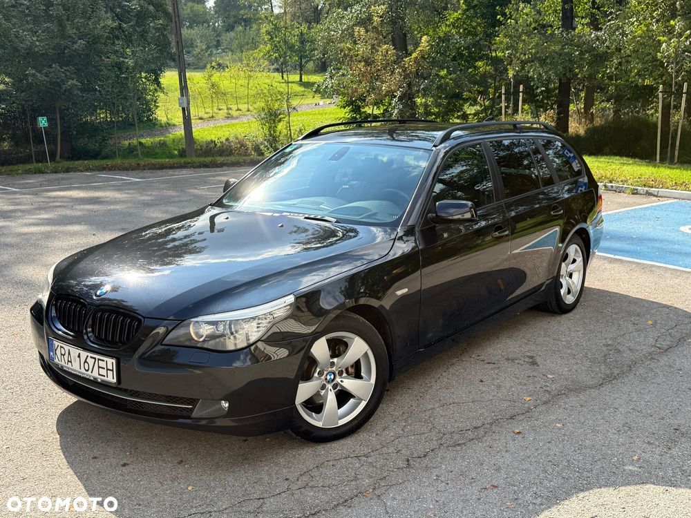 BMW Seria 5 525d Touring Edition Exclusive - 1