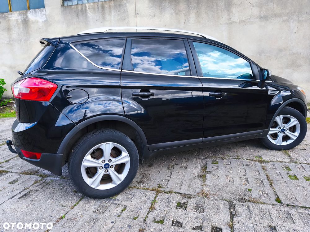 Ford Kuga 2.0 TDCi 4WD Titanium - 16
