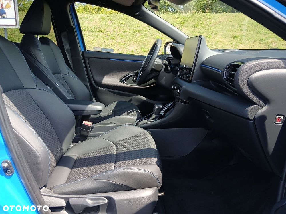 Toyota Yaris Hybrid 1.5 Premiere Edition - 13