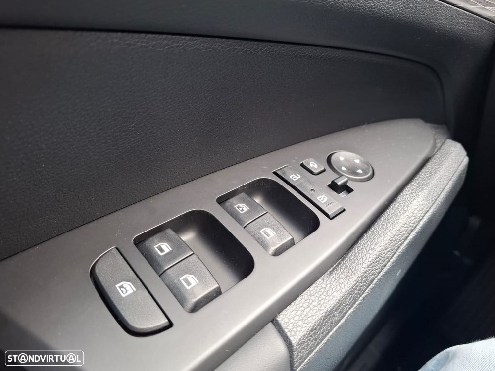 Kia Sportage 1.6 T-GDI Drive - 11