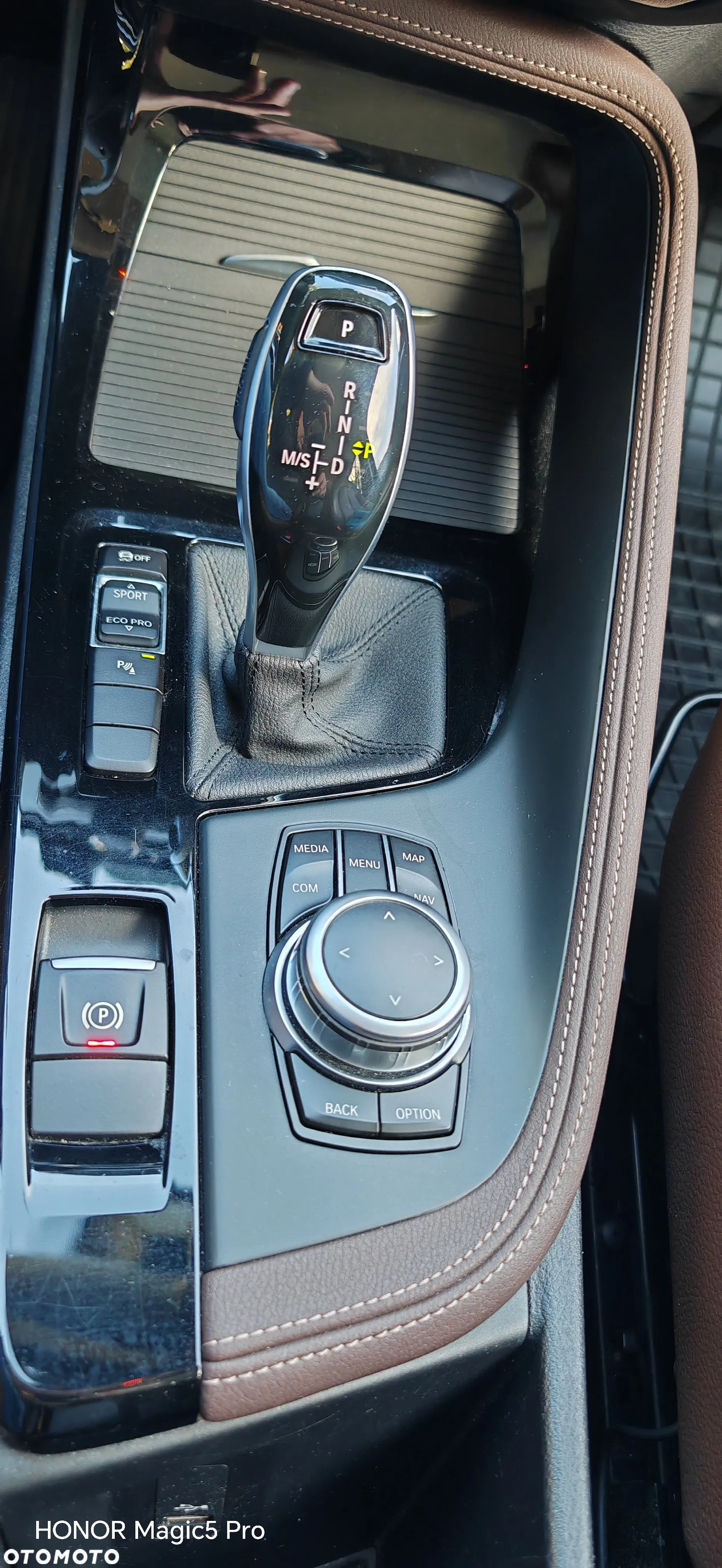 BMW X1 sDrive18i - 24