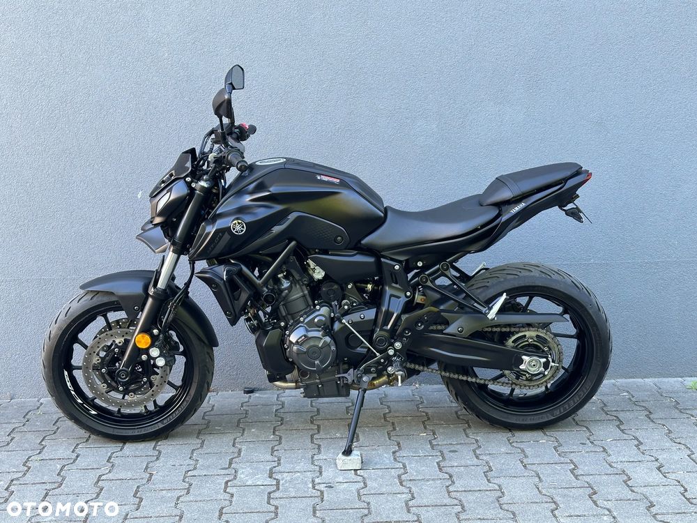 Yamaha MT - 4