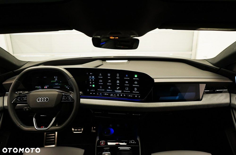 Audi A6 Avant e-tron - 13