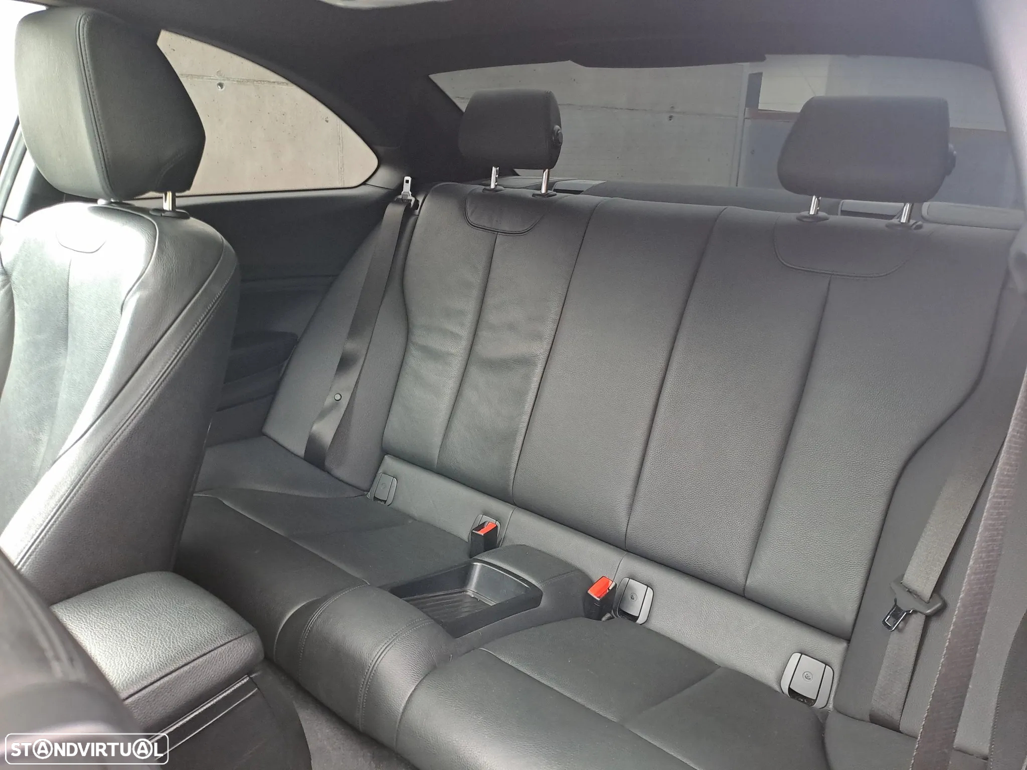 BMW 225 d Coupe Pack M Auto - 10