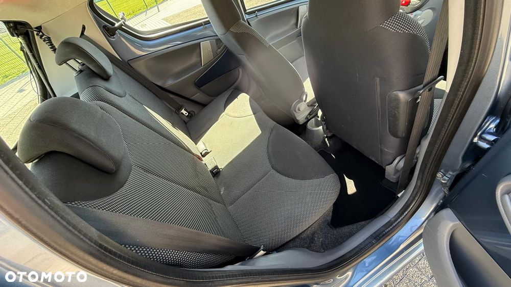 Toyota Aygo Edition - 9