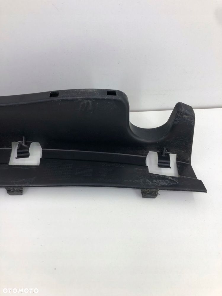 VOLVO XC60 ŚLIZG MOCOWANIE ZDERZAKA TYŁ 30763441 - 2