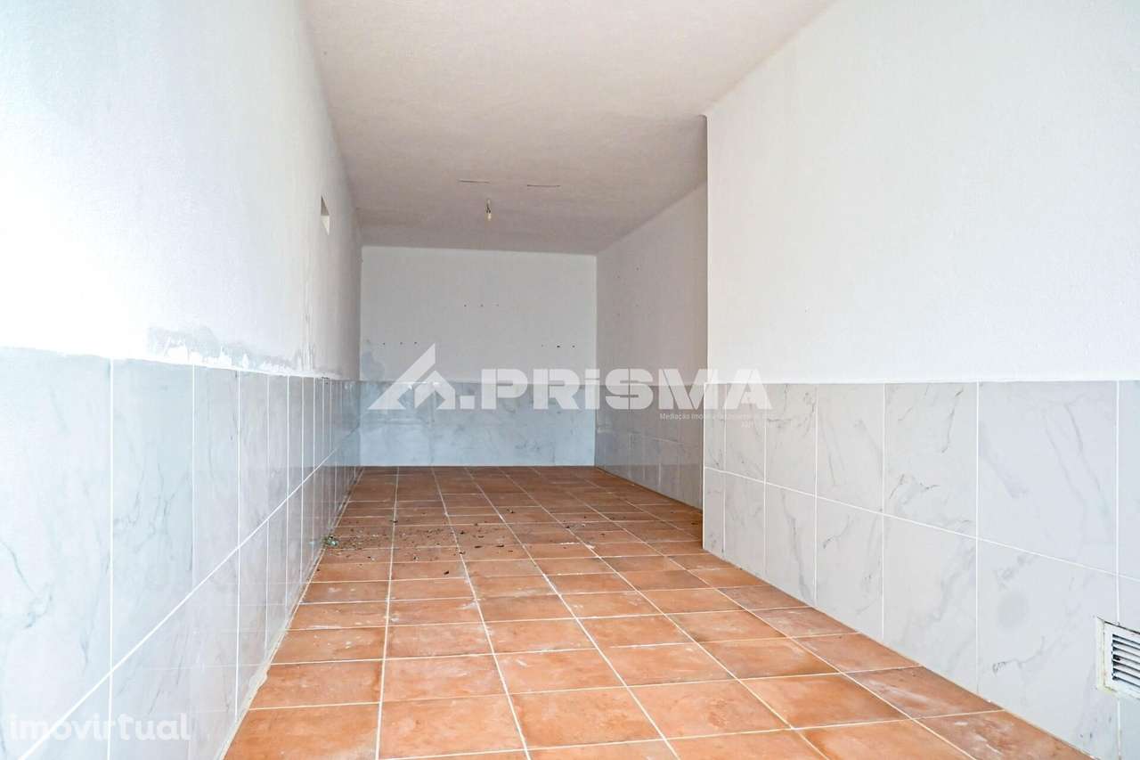 Andar de moradia T2 para arrendamento em Salgueiro do Campo, Castelo B - Grande imagem: 2/29