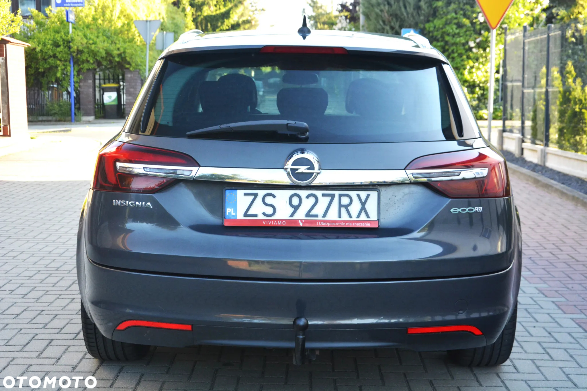 Opel Insignia - 10