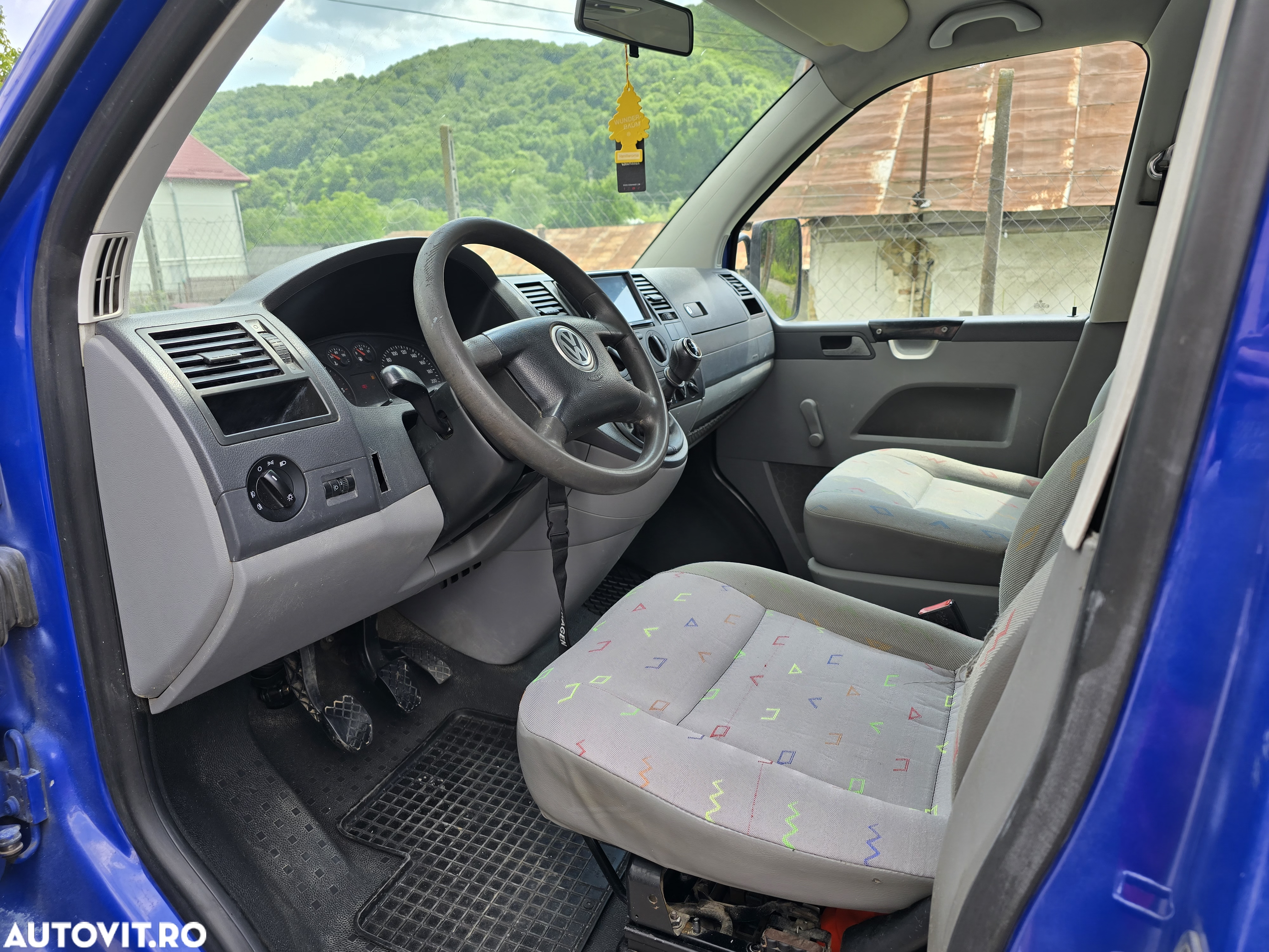 Volkswagen Transporter - 5