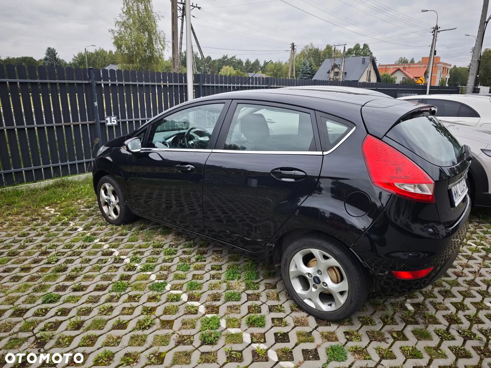 Ford Fiesta 2009 photo 5