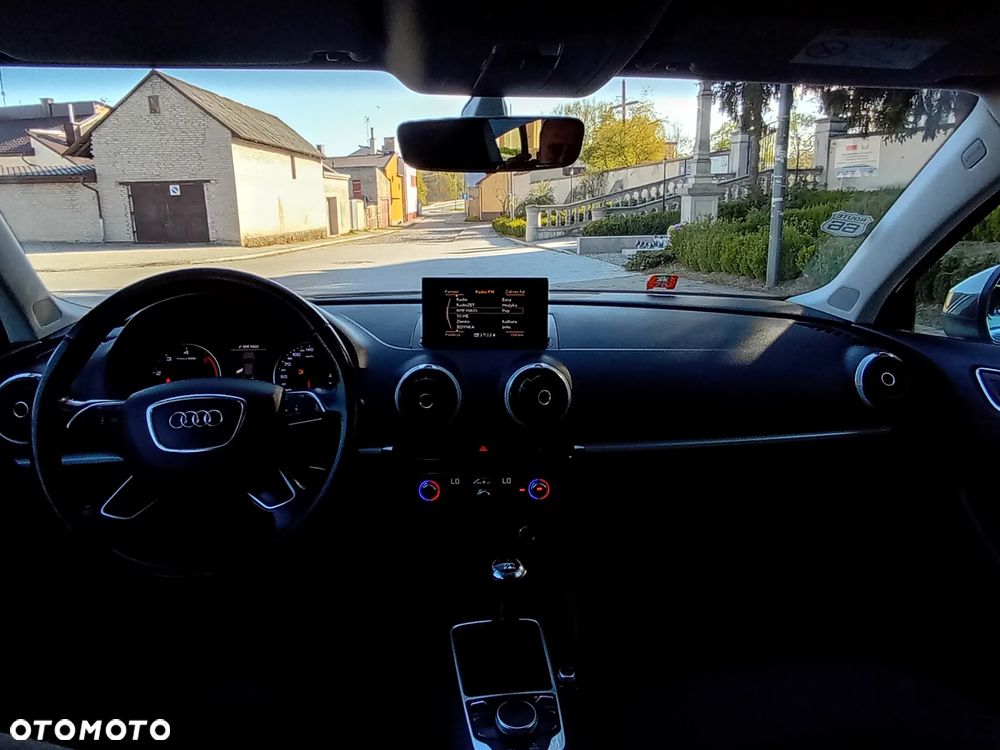 Audi A3 Limousine 2.0 TDI Sport - 32