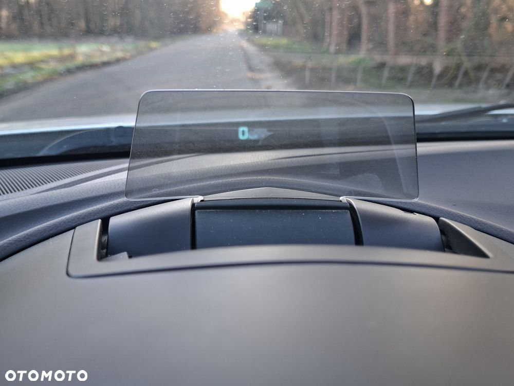 Mazda 3 SKYACTIV-G 120 Signature - 11