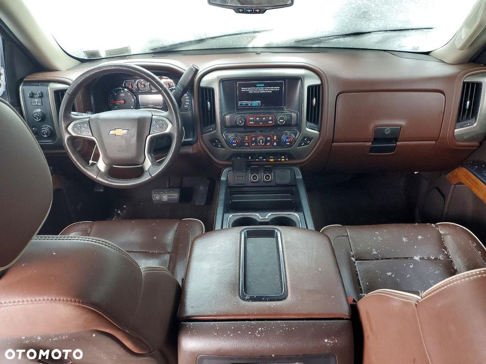 Chevrolet Silverado - 19