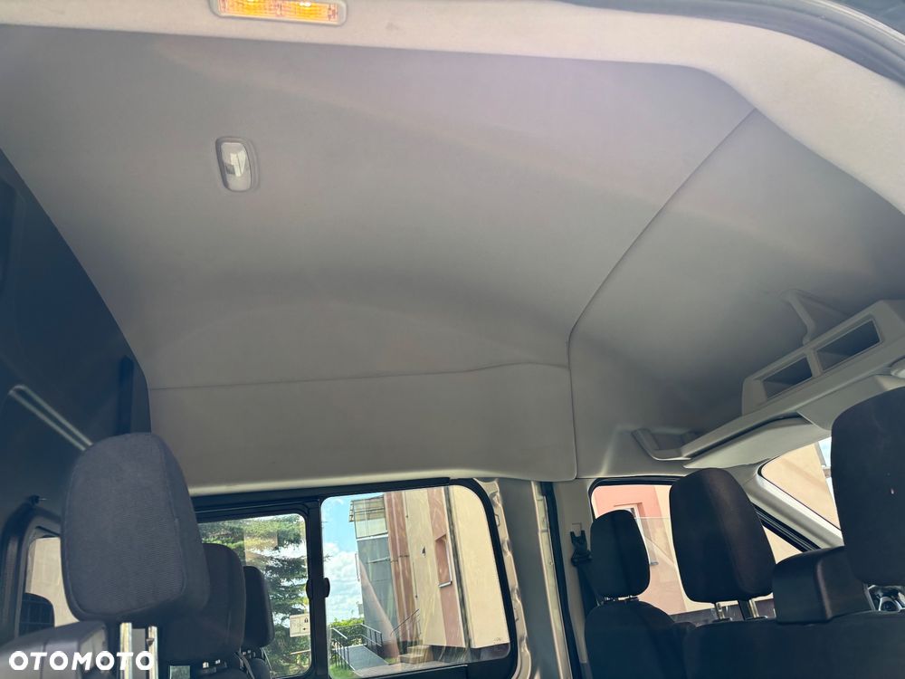 Ford Transit - 23