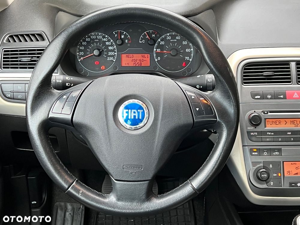 Fiat Grande Punto 1.4 8V Emotion - 16