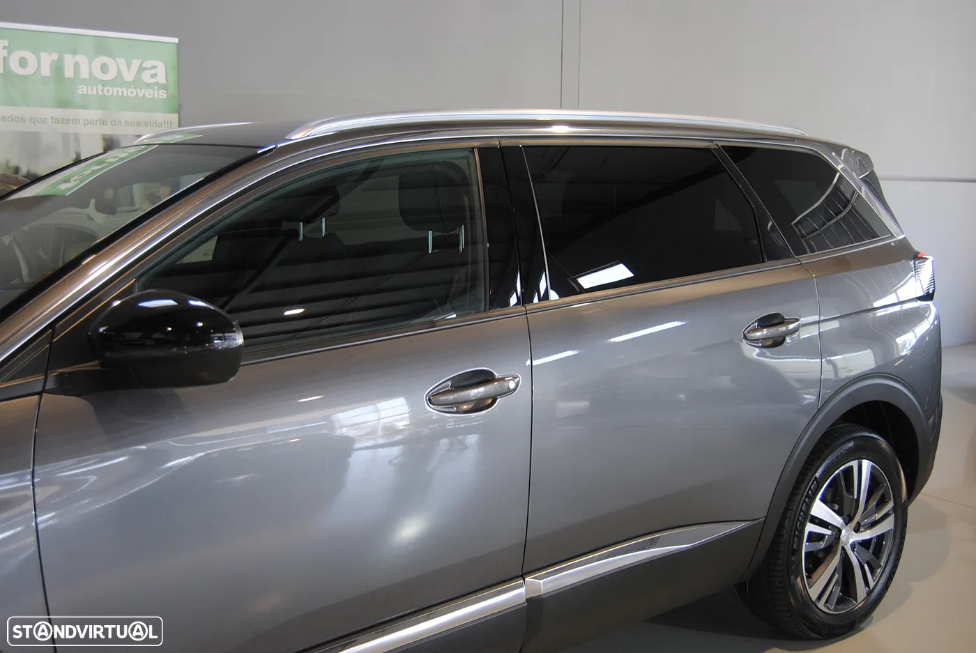 Peugeot 5008 1.5 BlueHDi Allure Pack EAT8 - 12
