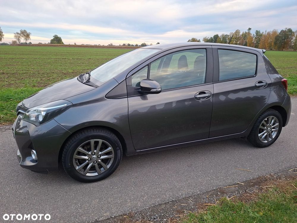 Toyota Yaris 1.33 VVT-i Style - 23