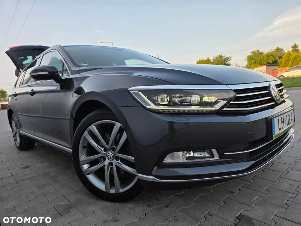 Volkswagen Passat 2.0 TDI SCR 4Mot DSG Highline - 15