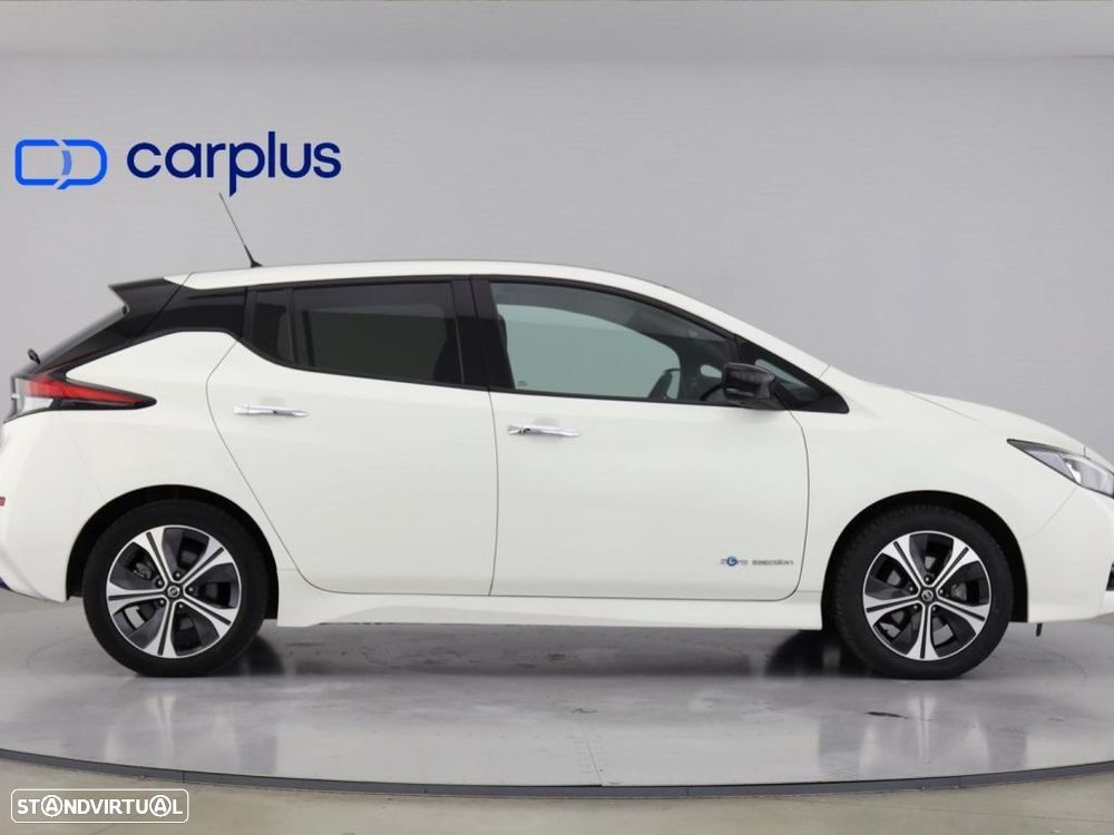 Nissan Leaf Tekna ProPilot Park - 8