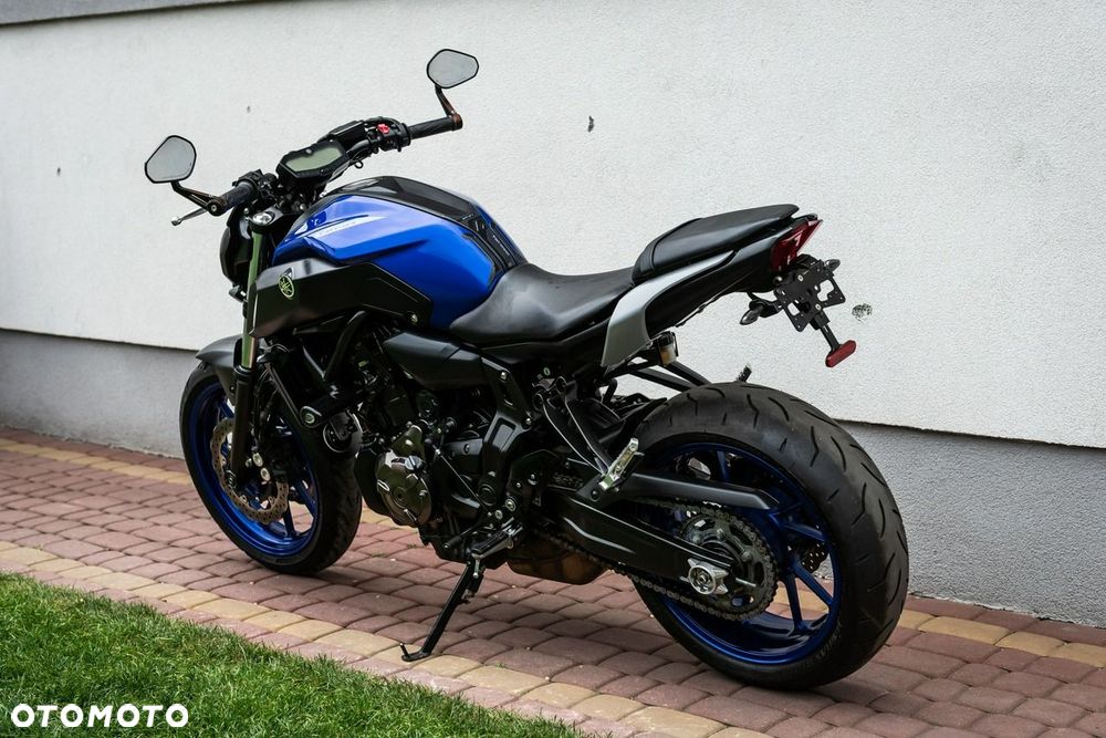 Yamaha MT - 5