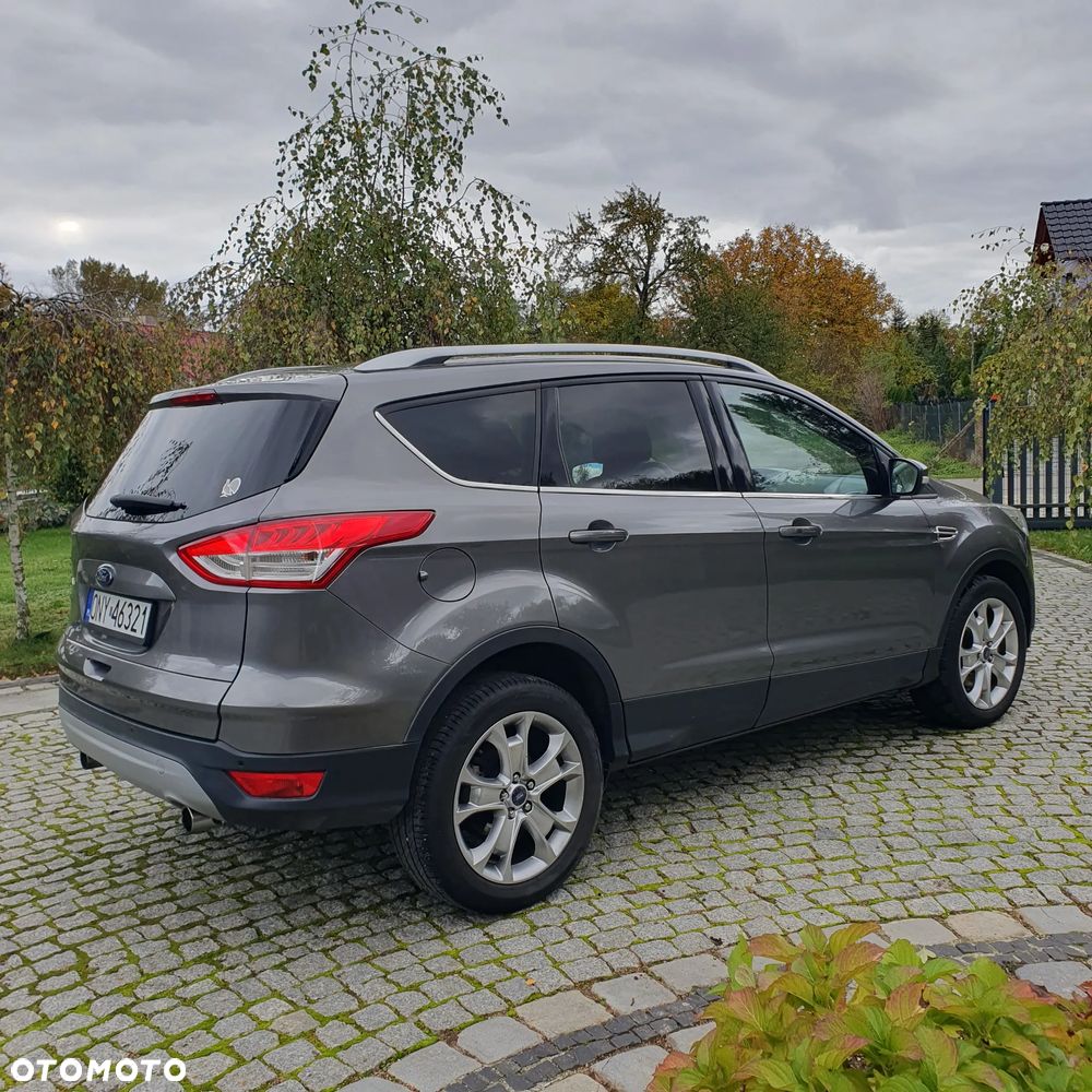 Ford Kuga 2.0 TDCi 4x4 Titanium - 6
