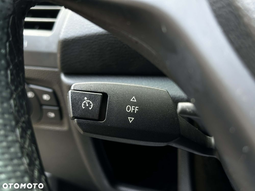 BMW Seria 1 123d - 11