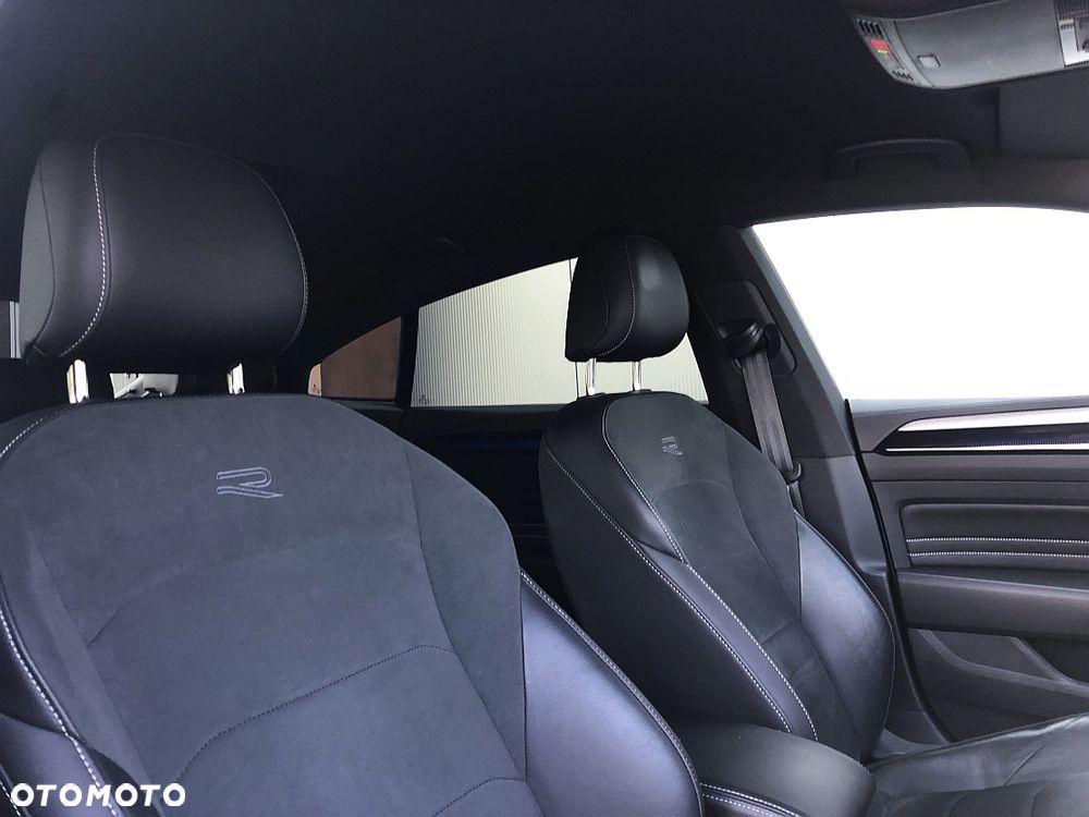 Volkswagen Arteon 2.0 TDI R-Line DSG - 38