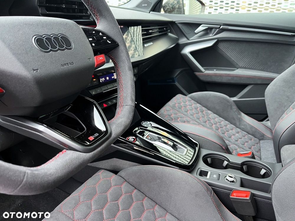 Audi RS3 Sportback - 20