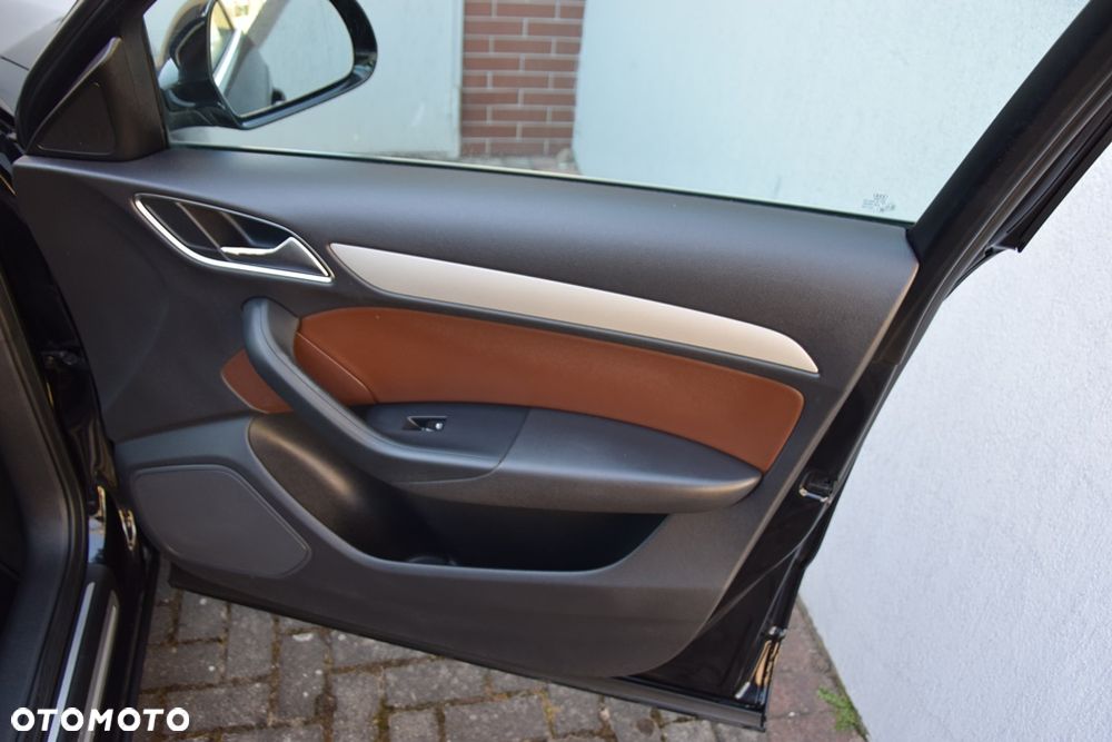 Audi Q3 2.0 TFSI Quattro S tronic - 29