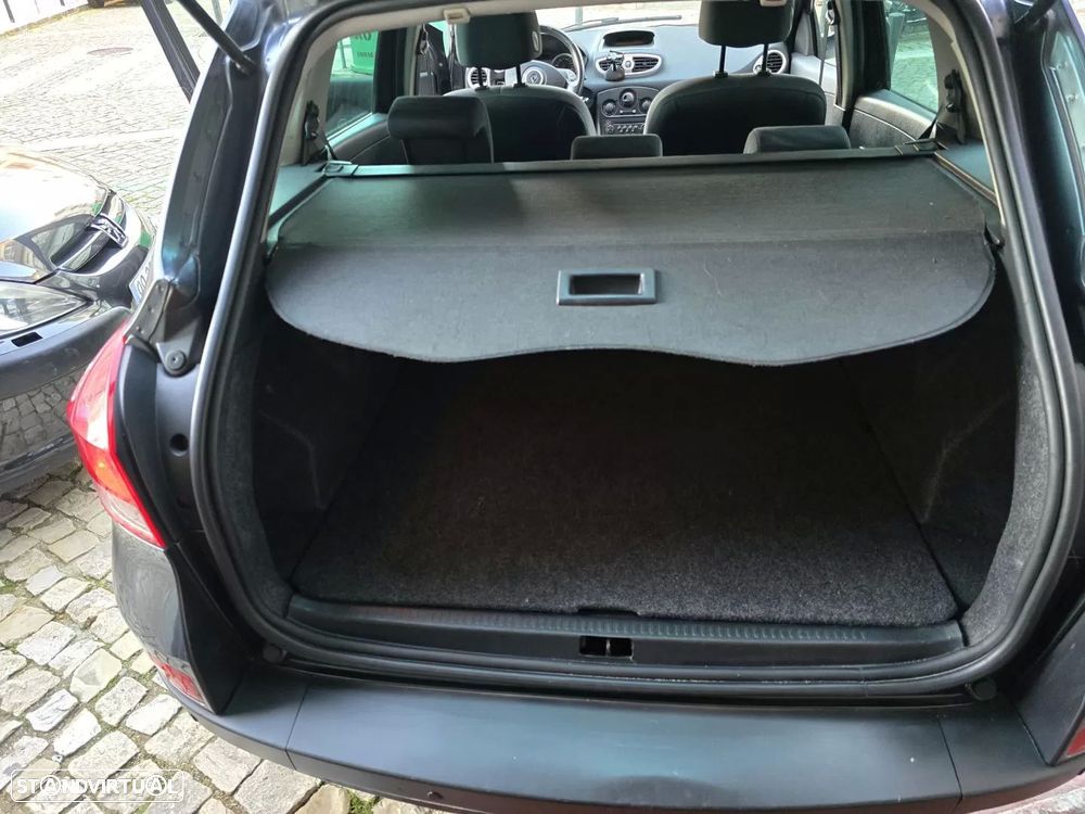 Renault Clio Break 1.2 16V Dynamique - 10