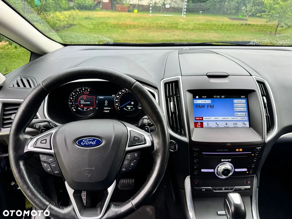 Ford S-Max 2.0 TDCi Titanium PowerShift - 8