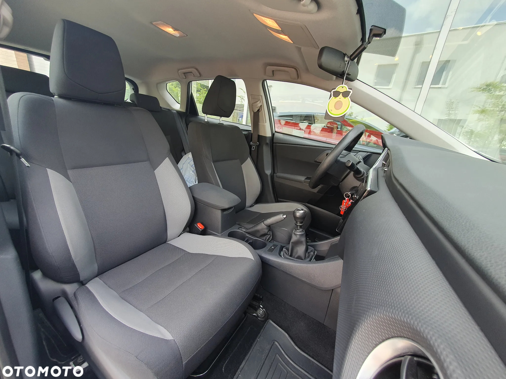 Toyota Auris 1.33 VVT-i Active - 21