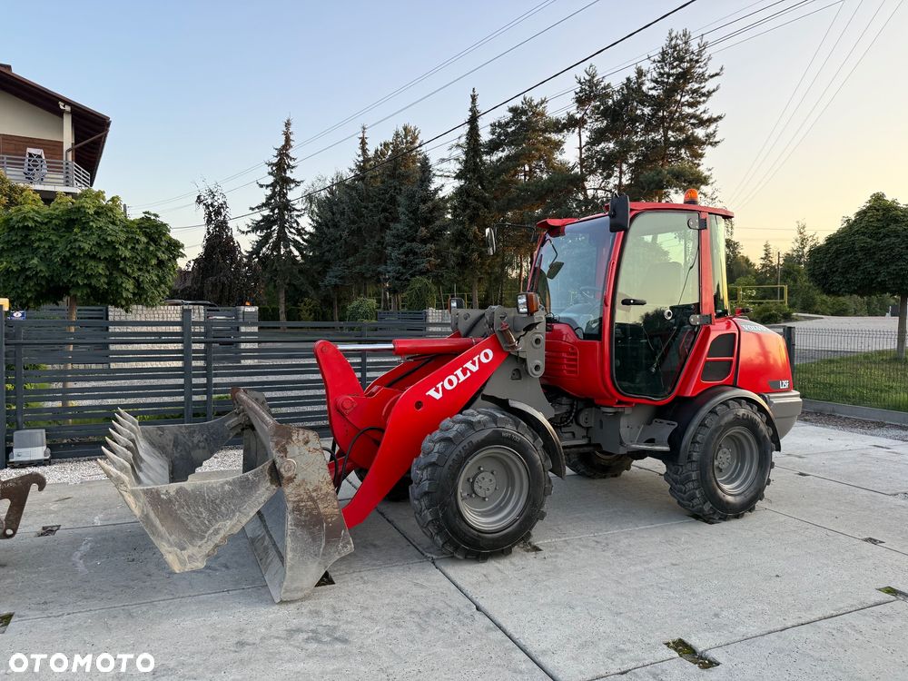 Volvo L25F - 1