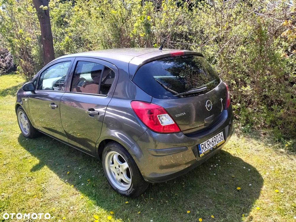 Opel Corsa - 3