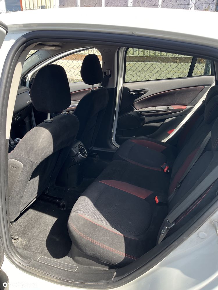 Fiat Bravo - 8