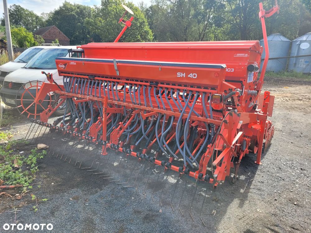 Kuhn Integra 4003 - 6
