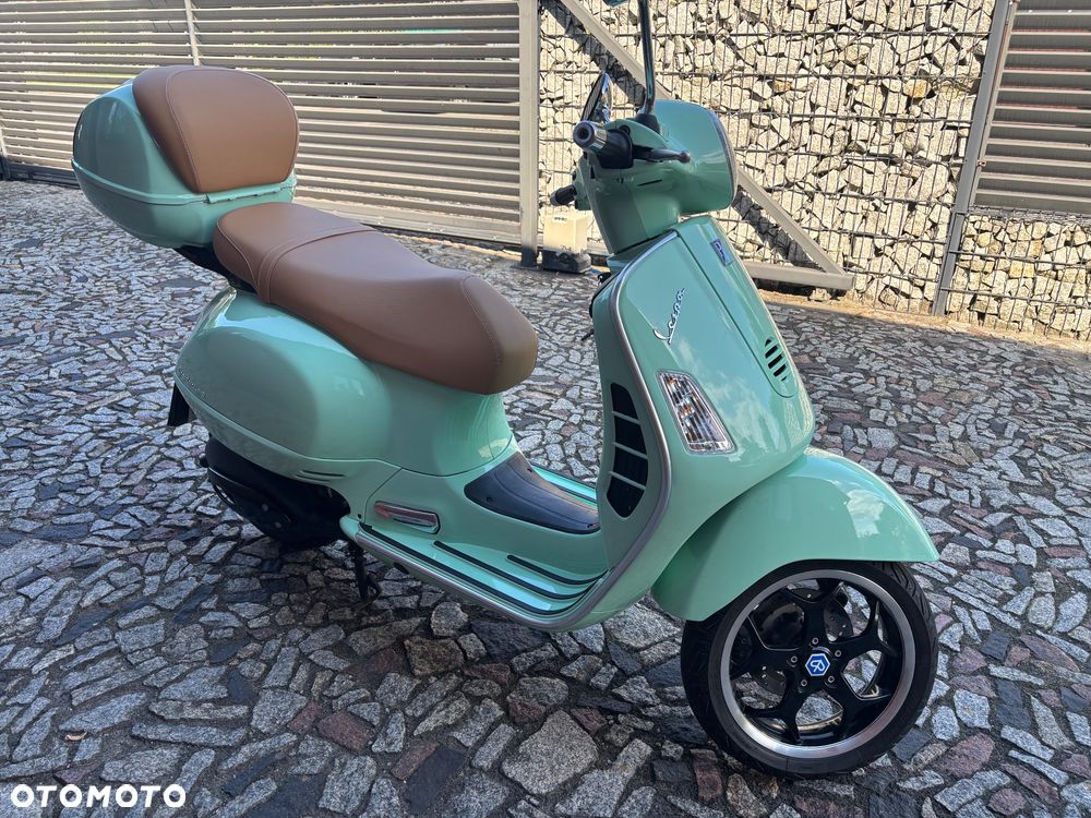 Vespa Grantourismo - 1