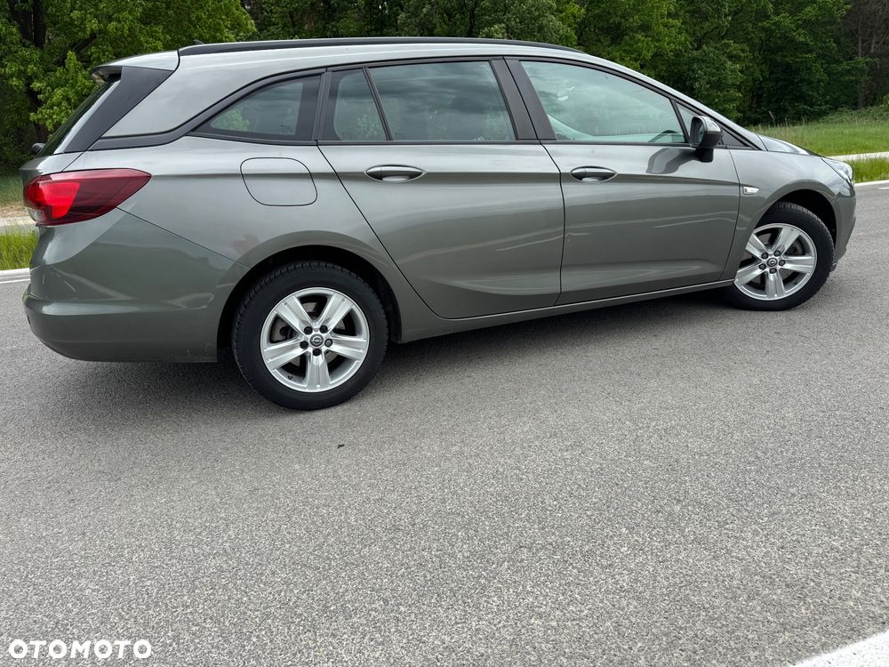 Opel Astra - 14