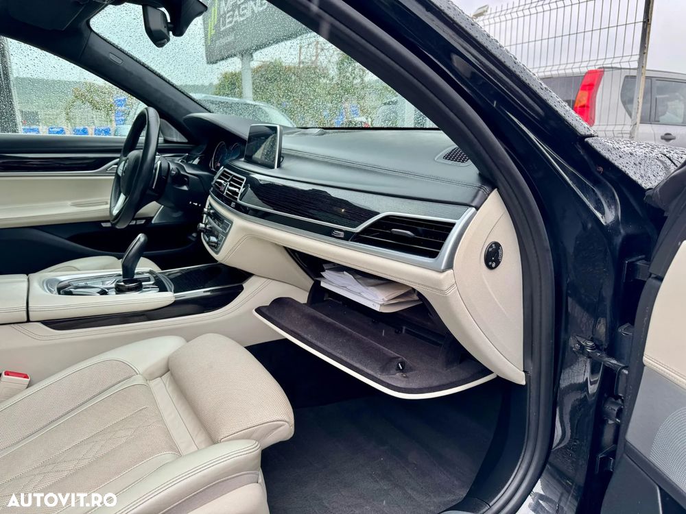 BMW Seria 7 730d xDrive - 6