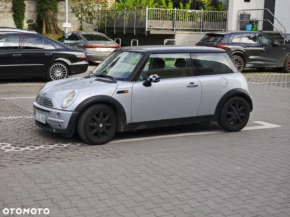 MINI ONE Standard - 9